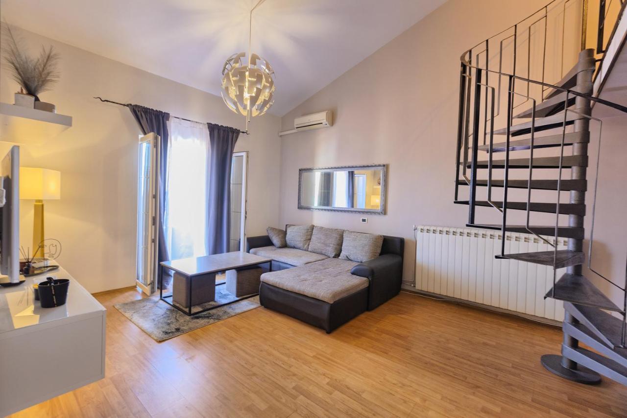 Apartment Rizzi 普拉 外观 照片