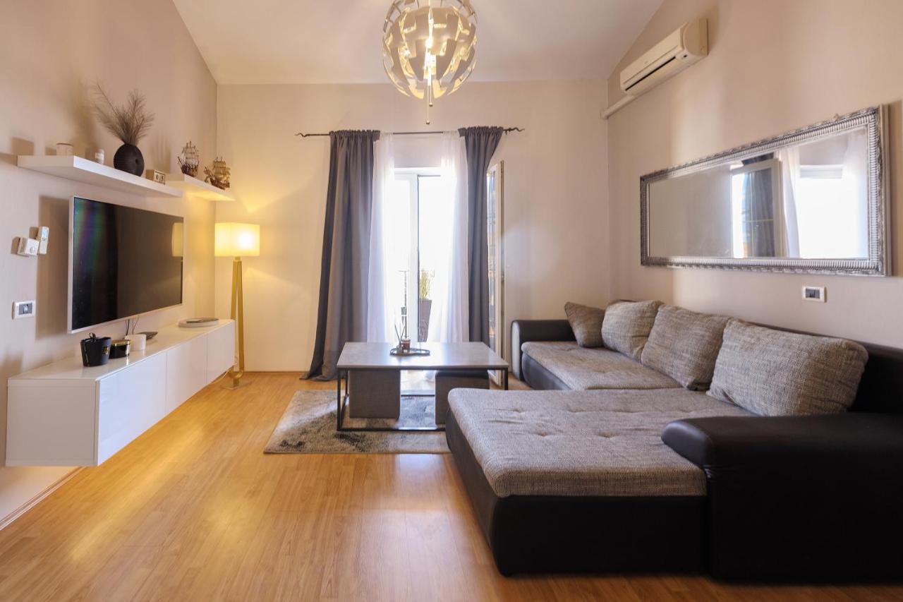 Apartment Rizzi 普拉 外观 照片